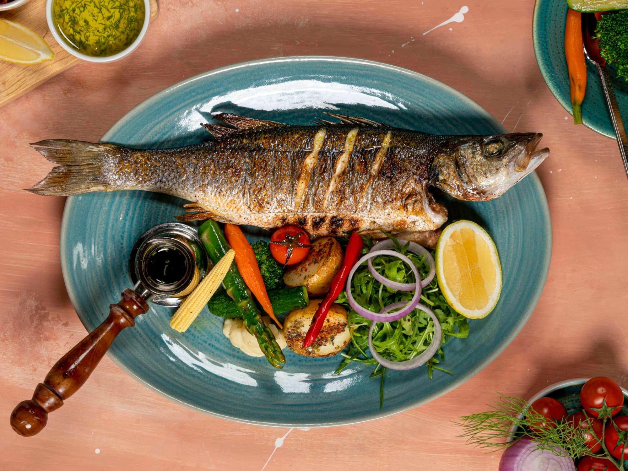 מלון Fairmont אג'מן מראה חיצוני תמונה A prepared sea bass